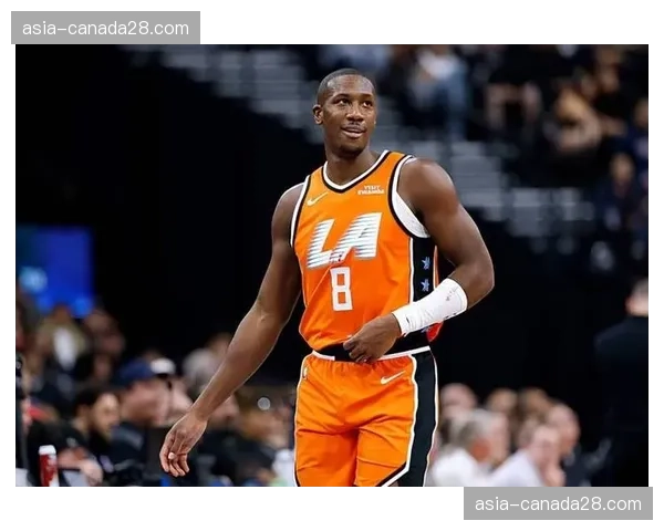 克里斯·邓恩保持全勤，快船自2019年后再现铁人球员