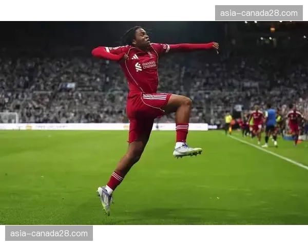 利物浦伤病危机：3.6亿欧元锋线新援集体伤停，欧冠之路受阻